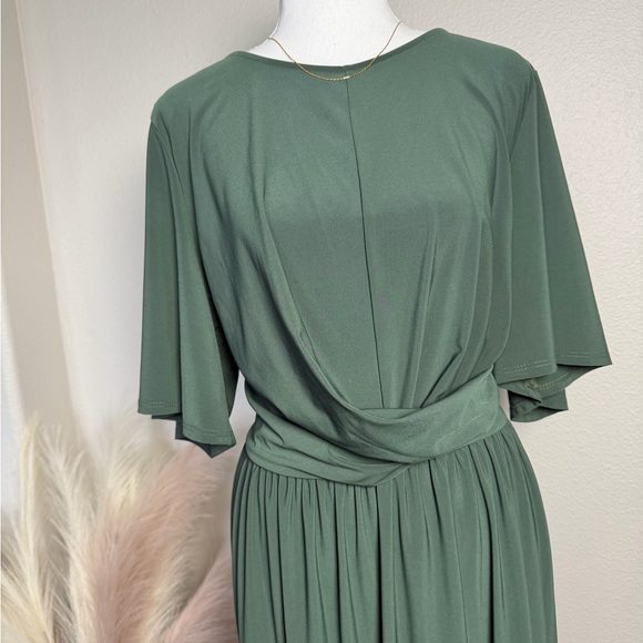 New Story Teller - Elegant Green Maxi Wedding Guest Dress - Picture 10 of 14